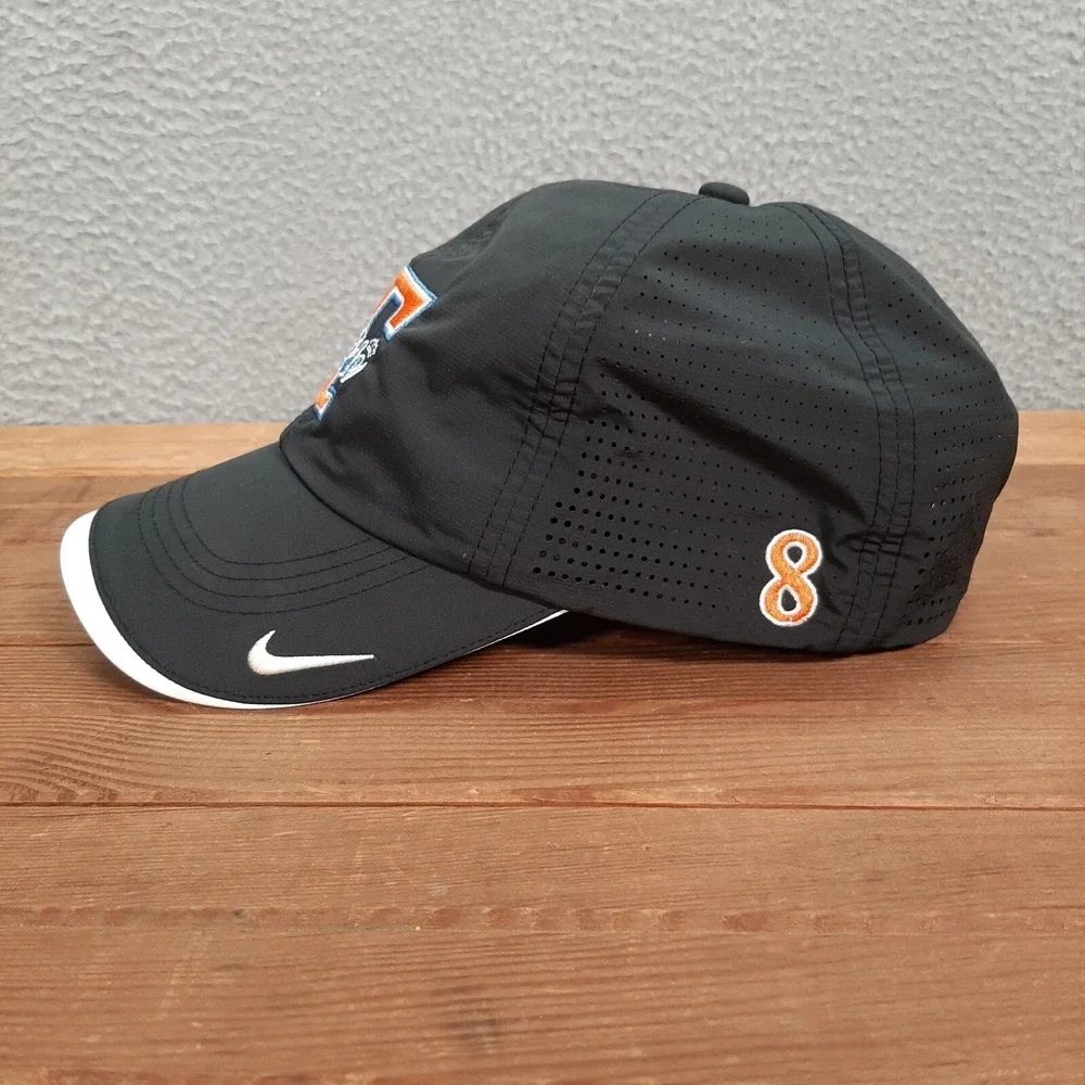 Nike Golf Hat Adult Black‎ White Strap Back Cap Elite T Swoosh Golfing Preppy
